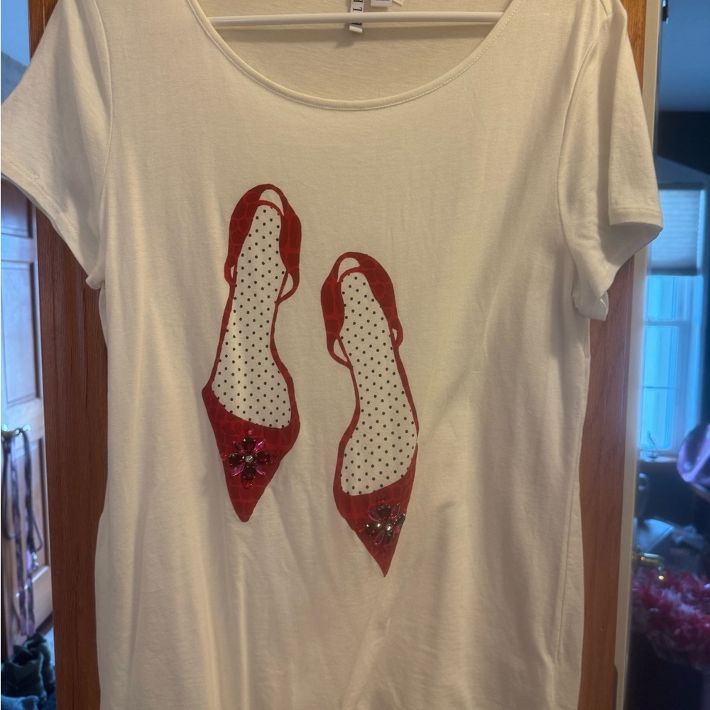 Elle White T-Shirt